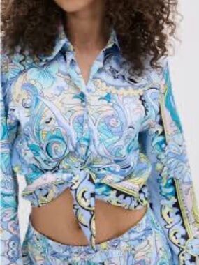 AKIRA Blue Paisley Tie-Front Button Down Shirt